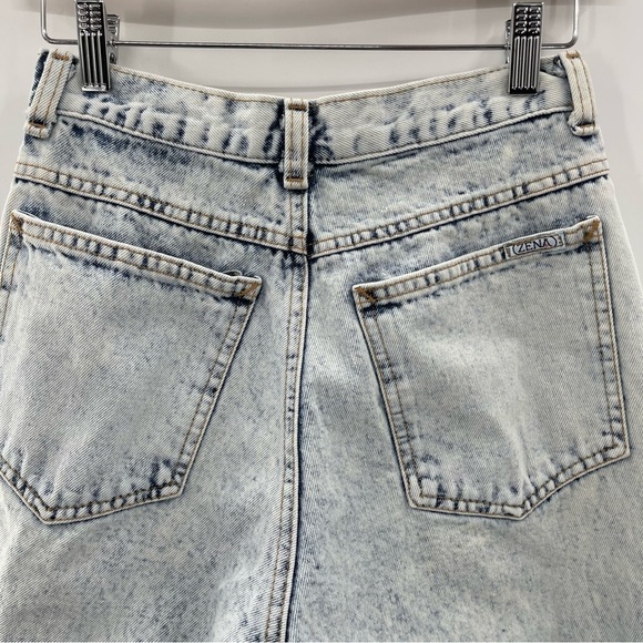 Vintage Y2K. Stone Acid Washed High Waisted Mom Jeans USA by Zena Size 6 (4) - Picture 7 of 12